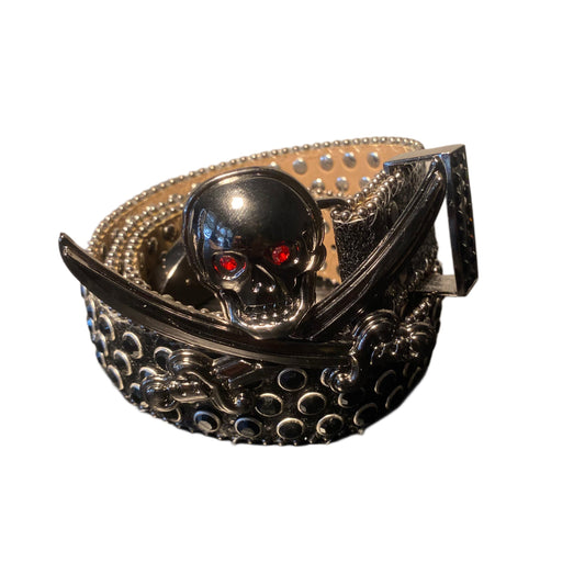 "PIRATE SKULL" STUDDED BELT