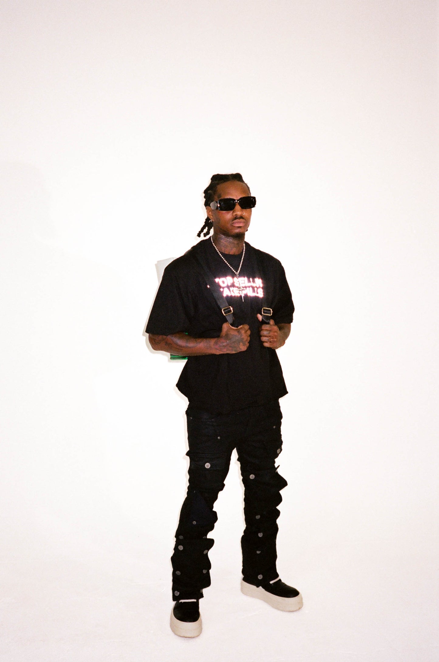 "SSFP" T-SHIRT